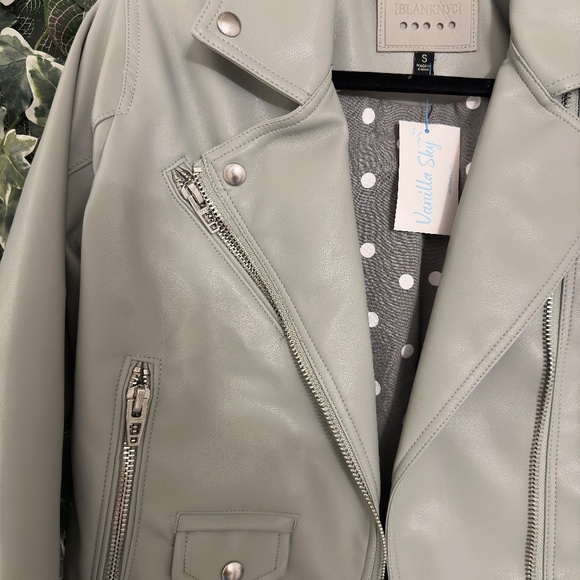BlankNYC Play Act Faux Leather jacket nwt - Picture 4 of 10